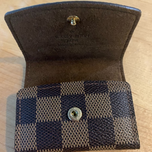 Louis Vuitton Cufflink Case - Picture 3 of 13